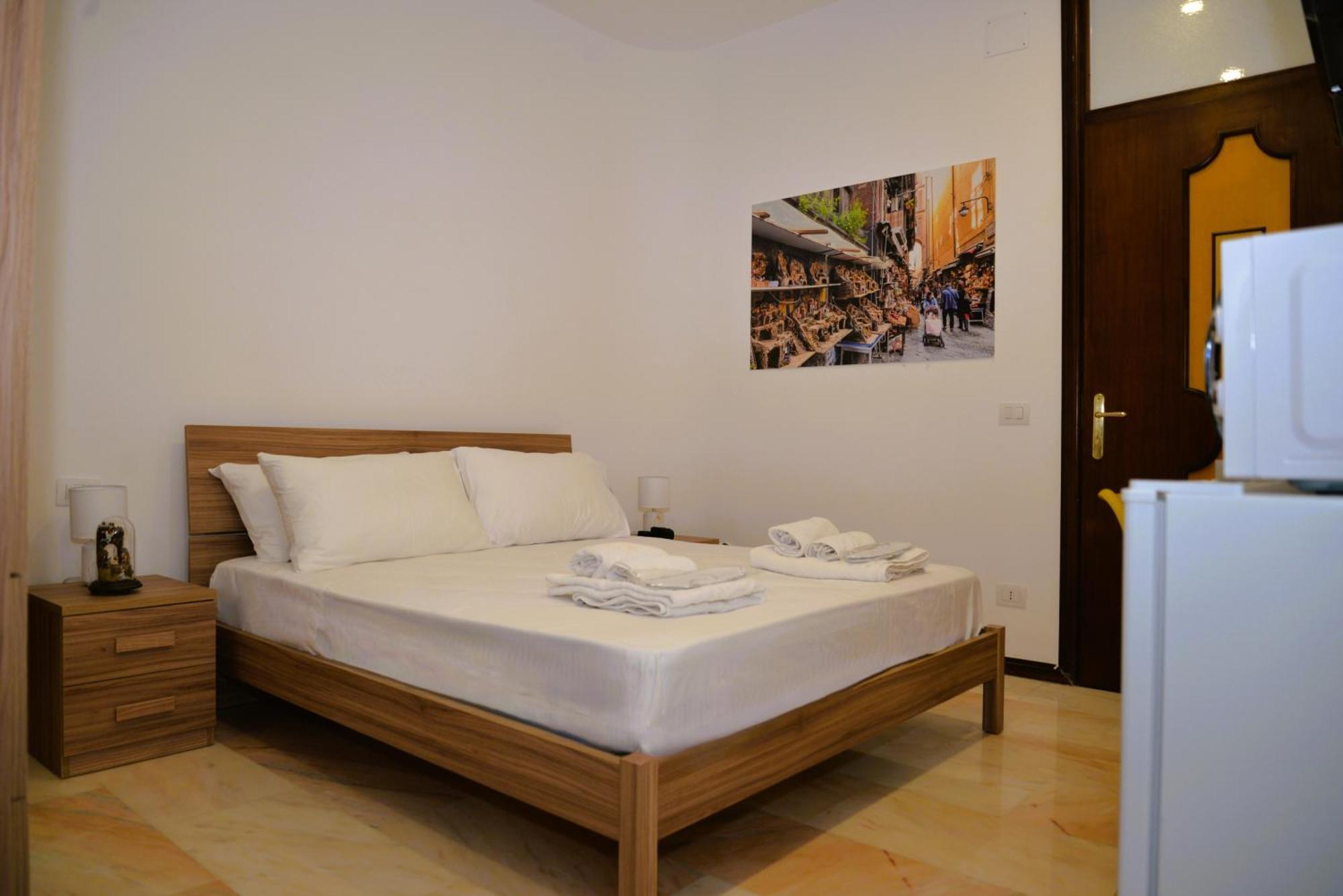 ホテル Punto Felice Riviera - Centro Citta Lungomare Caracciolo ナポリ エクステリア 写真